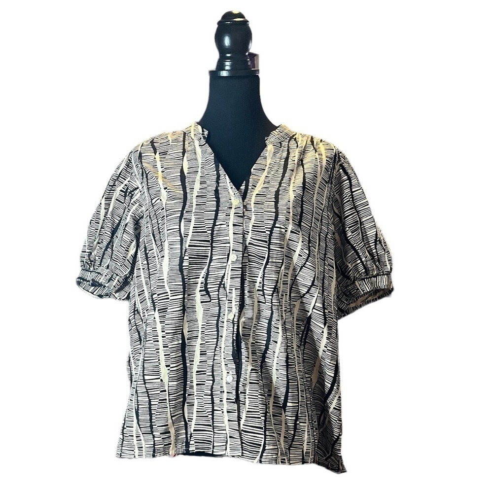 Nine West Women’s Puff Sleeve Button Up Blouse, Size XL